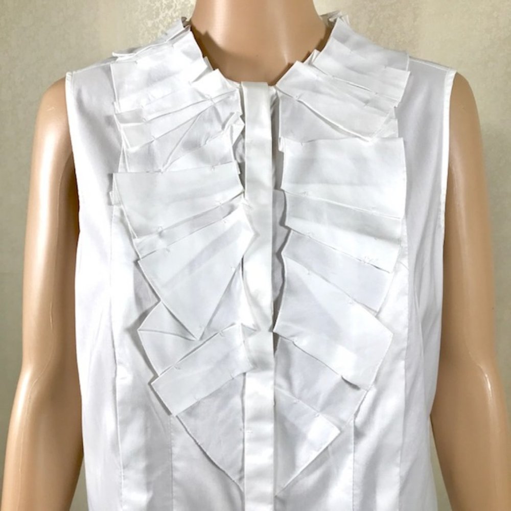 Crisp White Sleeveless HUGO BOSS Blouse w/ Decorative Pleats Sz 14